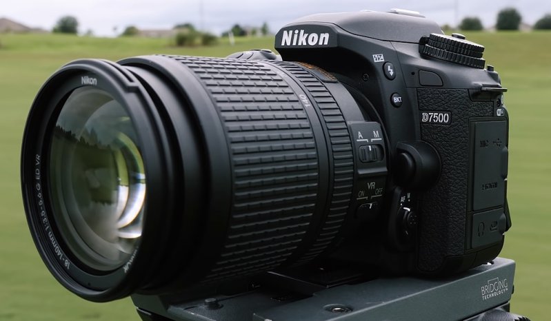Nikon D7500 Camera with lens